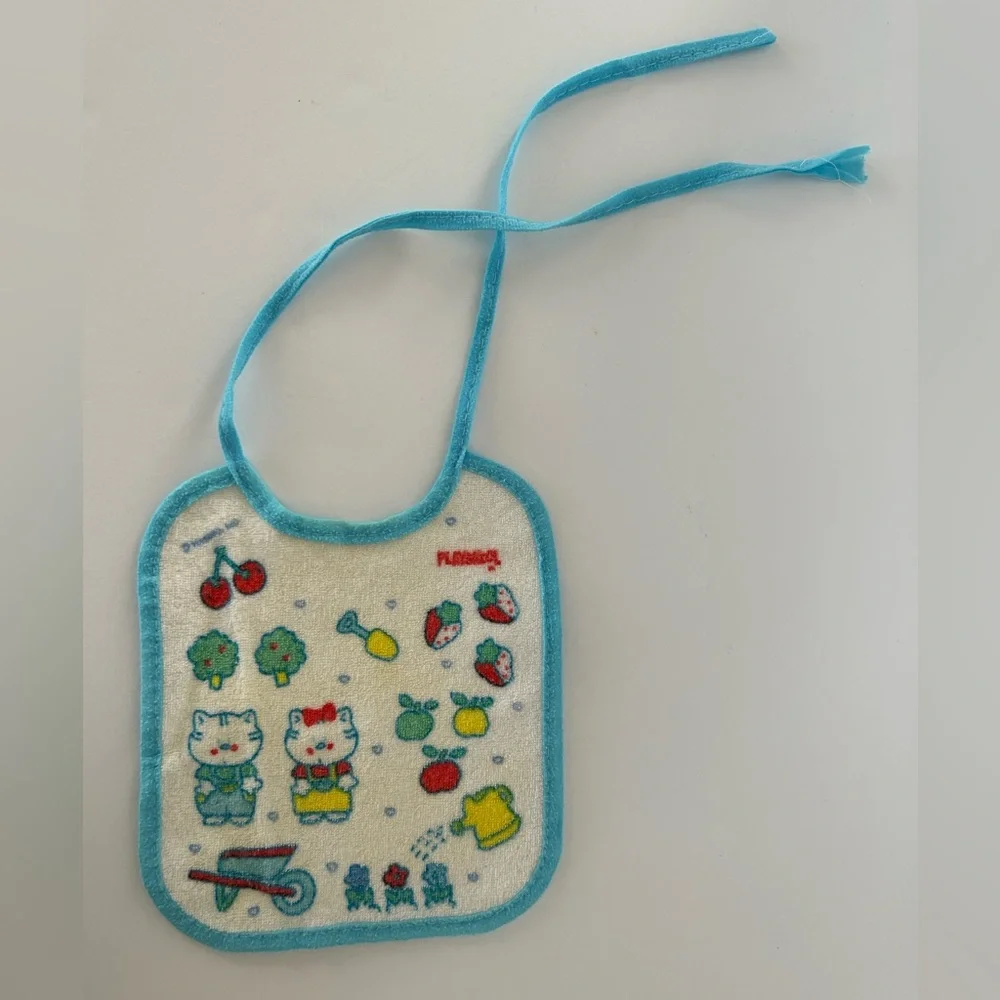🦋 5/$25 - Playskool Hasbro Baby Bib - (Vintage from the late 90’s)